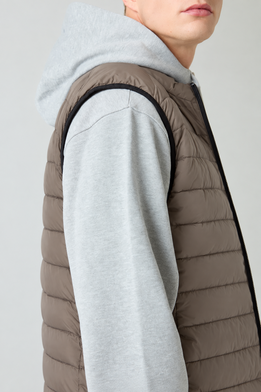 HEAT/03 Vest | Oak Brown