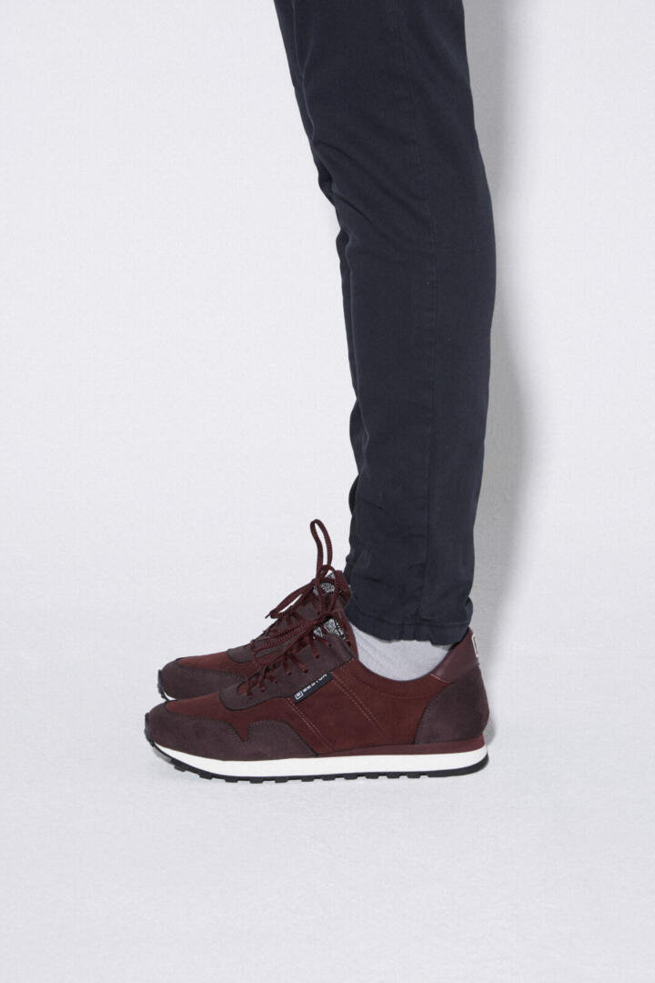 ZAPATILLA STEP/01 BURGUNDY