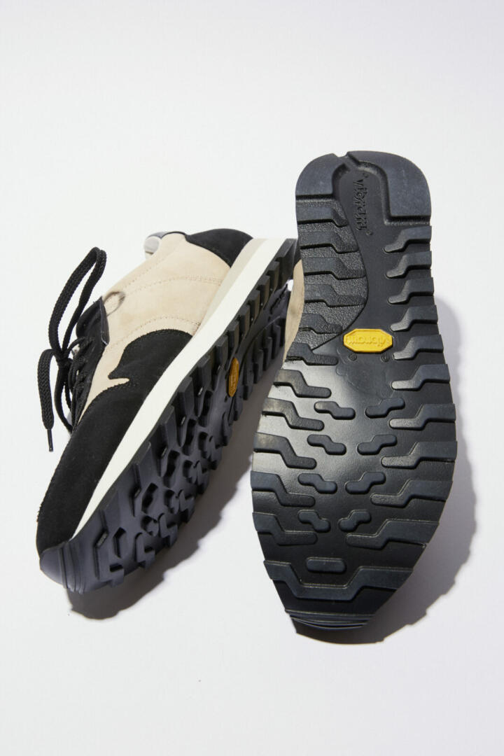 ZAPATILLA STEP/01 BLACK SAND