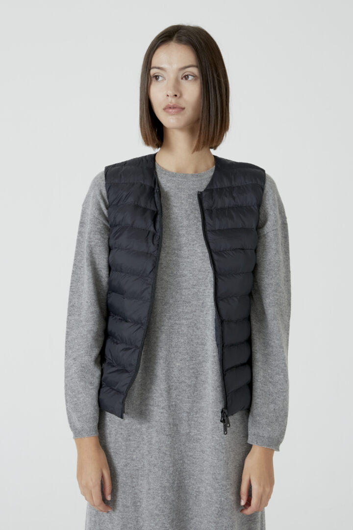 Vest HEAT/14 | Coal Black